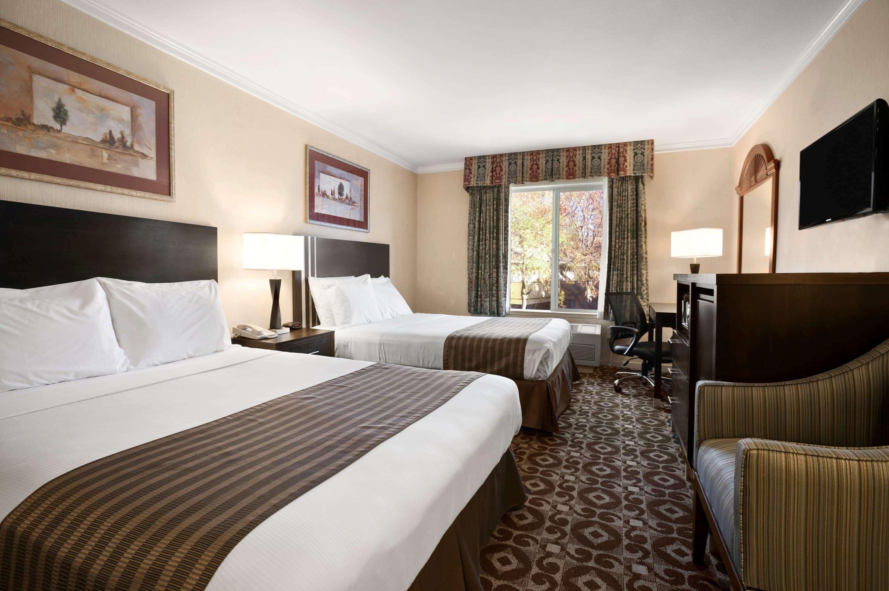 Days Inn By Wyndham Concord Ngoại thất bức ảnh