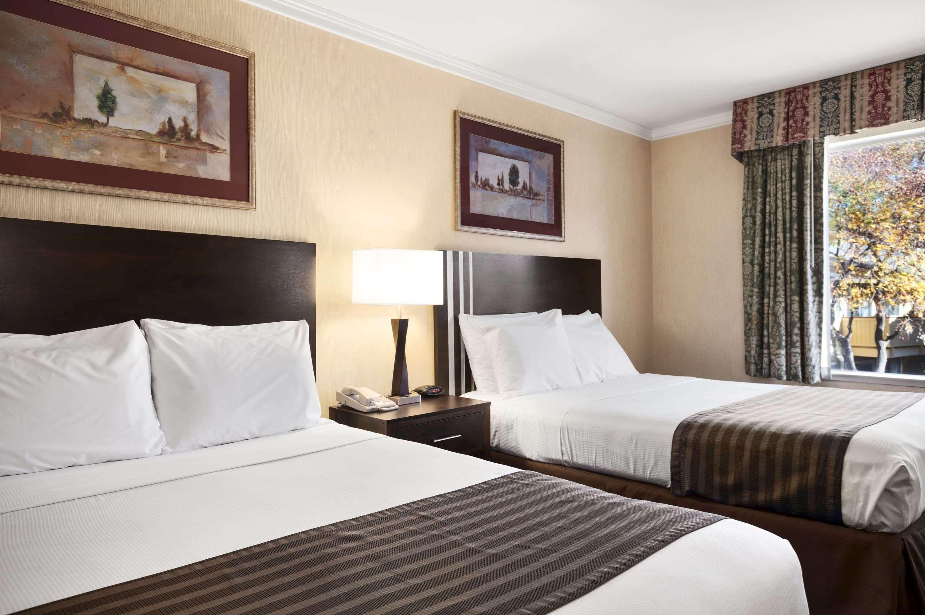 Days Inn By Wyndham Concord Ngoại thất bức ảnh