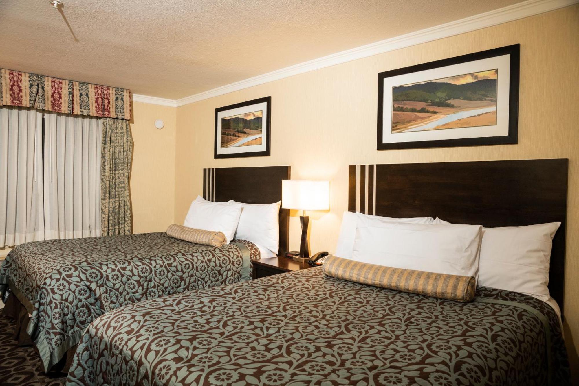 Days Inn By Wyndham Concord Phòng bức ảnh