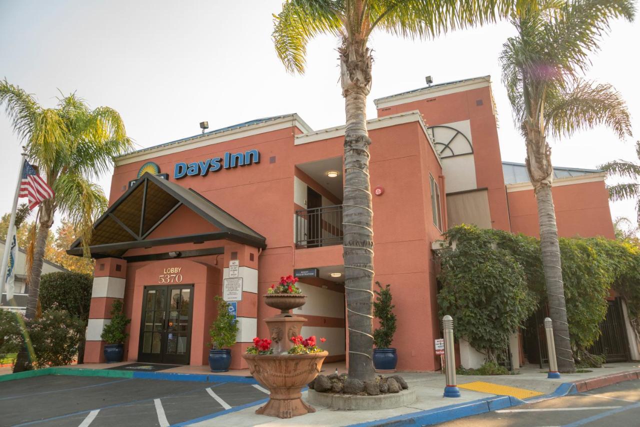 Days Inn By Wyndham Concord Ngoại thất bức ảnh
