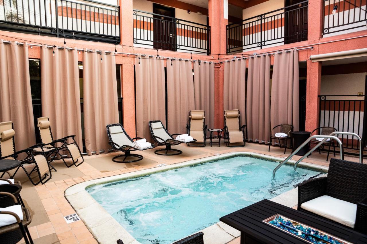 Days Inn By Wyndham Concord Ngoại thất bức ảnh